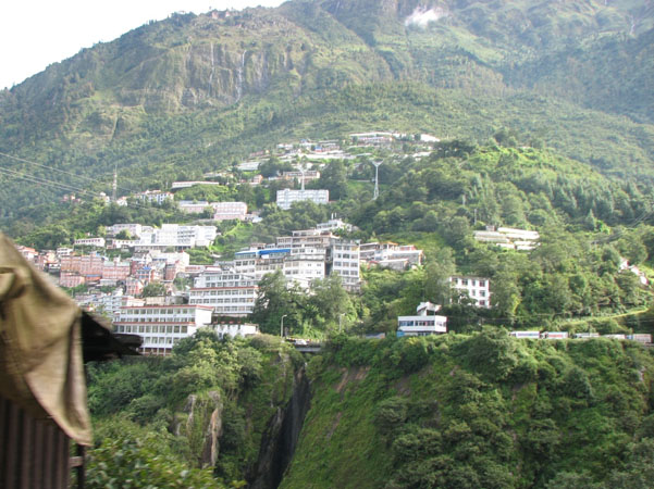Into Nepal 001